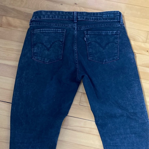 Levi’s mid rise skinny - Picture 5 of 5